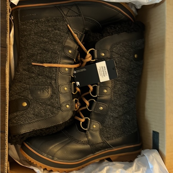 NWT/NBW Sorel Tofino II WP Boot size 7 - Picture 3 of 8